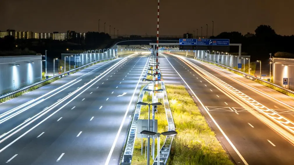 tunable white for outdoor application .jpg